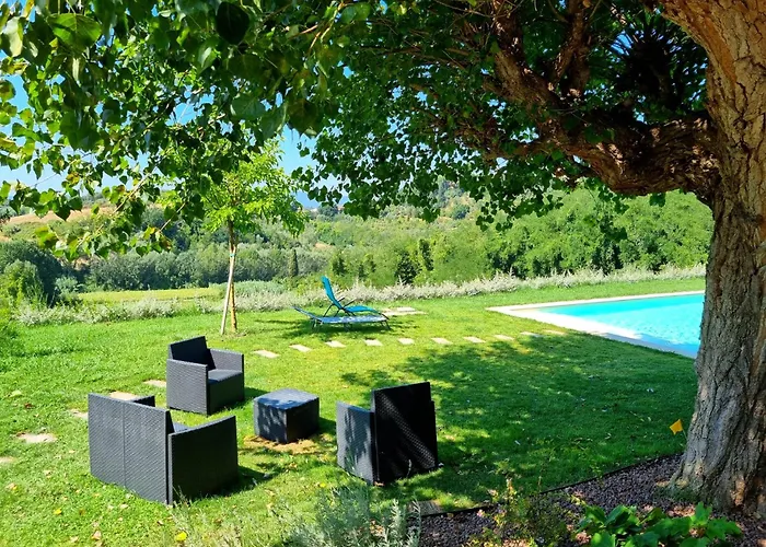 Villa Lorenzana * Lorenzana
